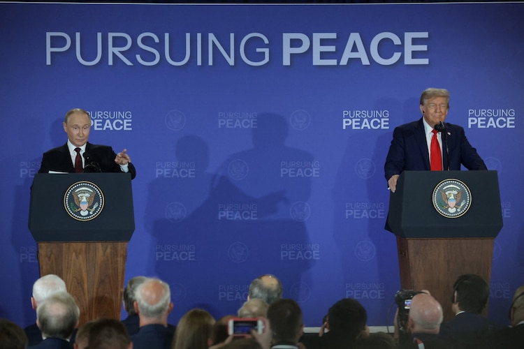Alaska Summit Stalemate: Trump and Putin Claim Progress But Yield No Ceasefire as Ukraine’s Fate Hangs in Balance